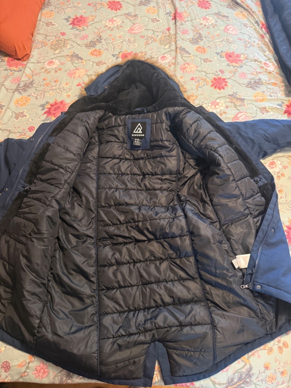Coat - Picture 2 of 6